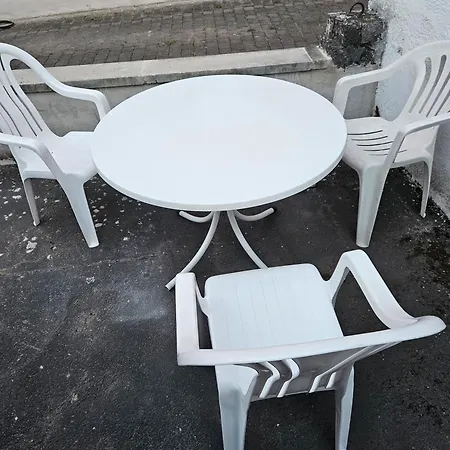 By B2 Apartment Thungen