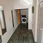 By B2 Apartmán Thungen